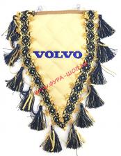 Вымпел с вышивкой, треугольный Volvo (экокожа бежевый) с синей бахромой