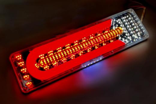 Фонарь задний LED 12-24Vс кабелем, бегущий поворот 460х120х18 мм (к-т 2шт) G